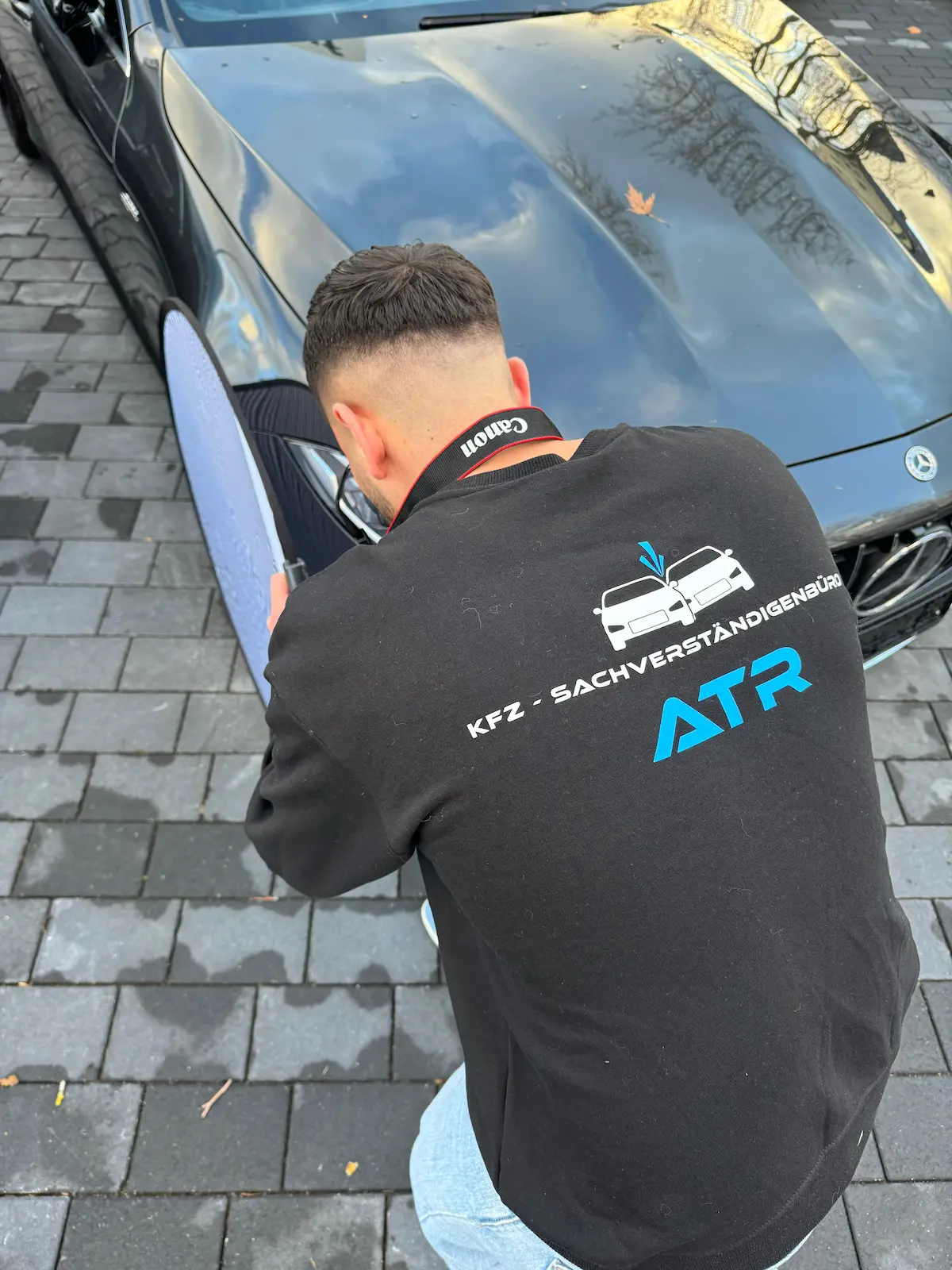 ATR Sachverständiger bei der Fahrzeugbegutachtung – Einsatz in Köngen
